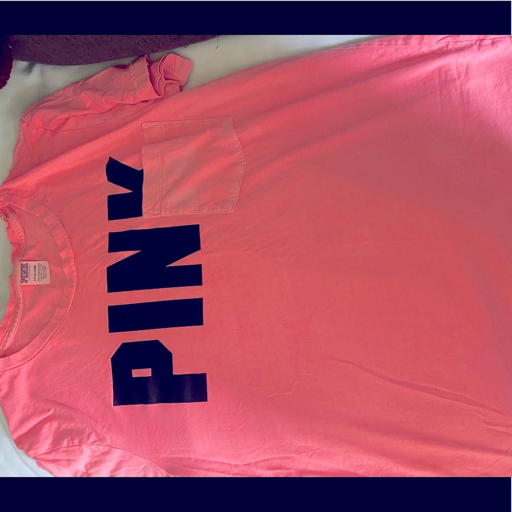 VS PINK oversized pocket tee